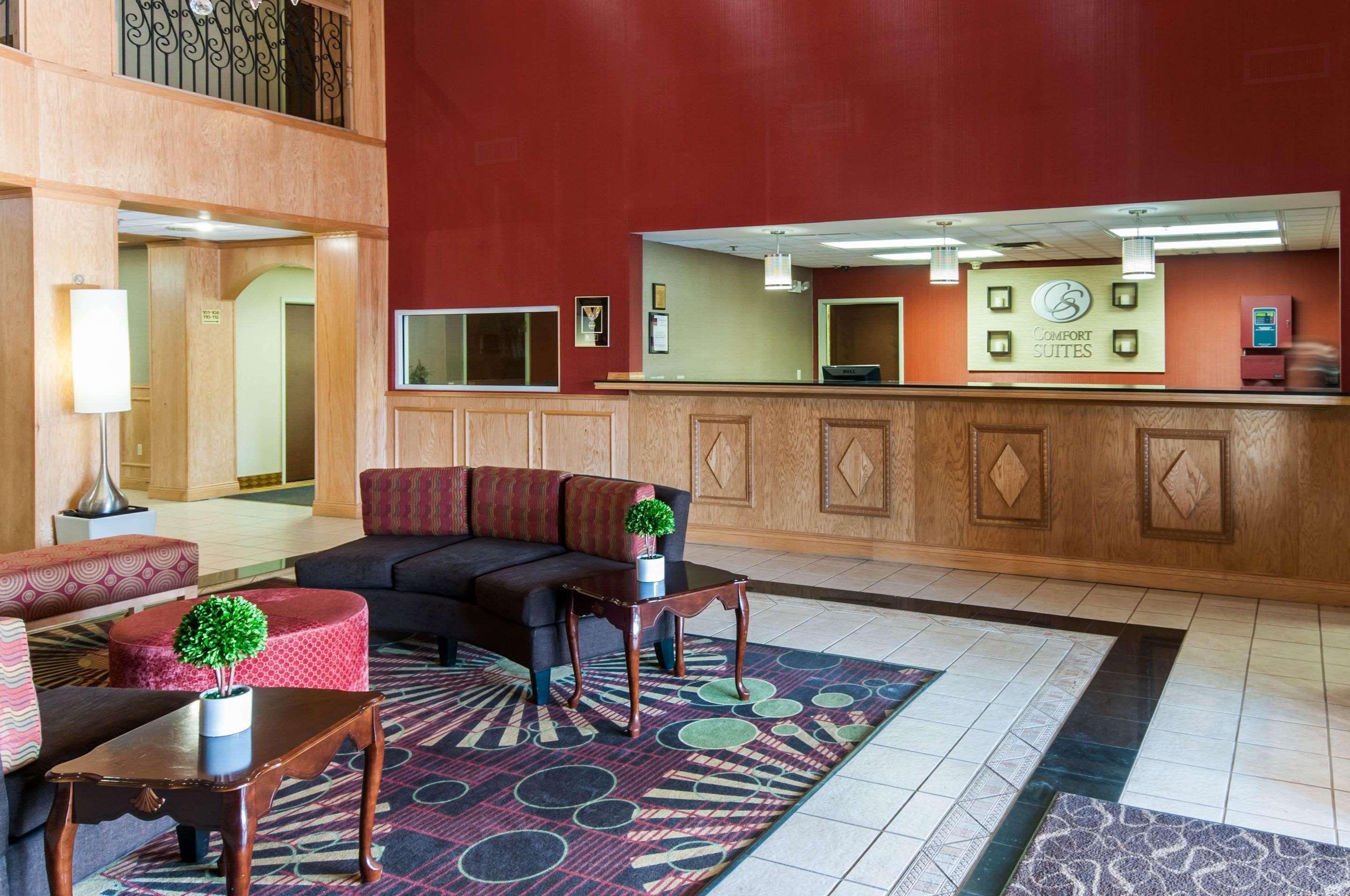 Comfort Suites Milledgeville Exterior photo
