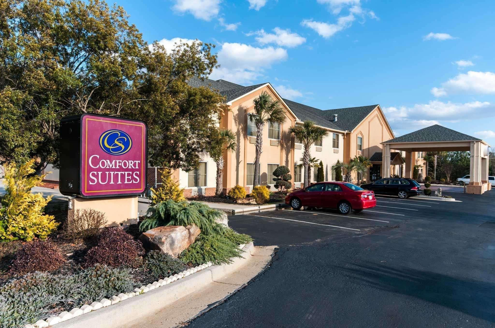 Comfort Suites Milledgeville Exterior photo